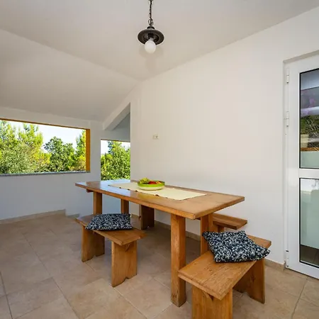 Apartment Agava-miran Odmor Uz Borovu Sumu Seline