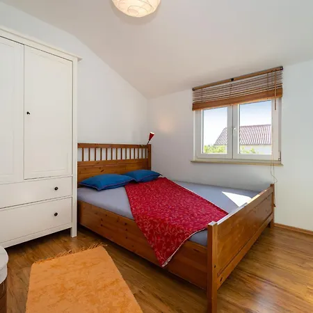 Agava-miran Odmor Uz Borovu Sumu Apartment